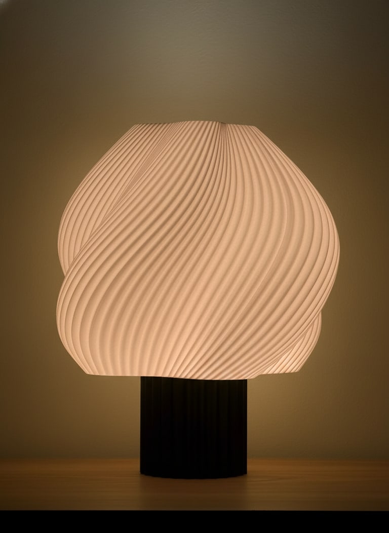 Gelato lamp in Lichtpaars — packshot